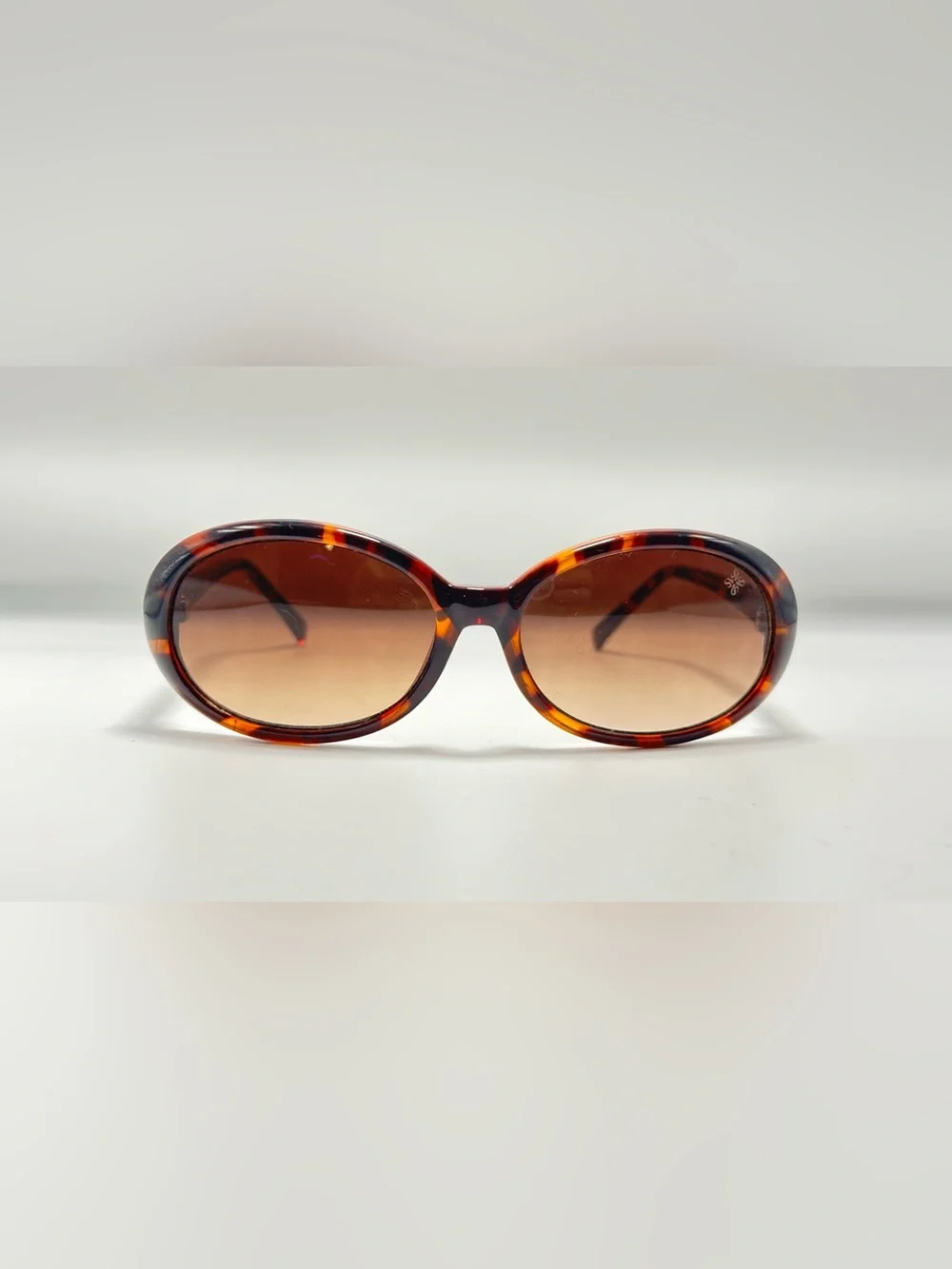Simply Vera Wang Tortoise Oval Sunglasses Frames
